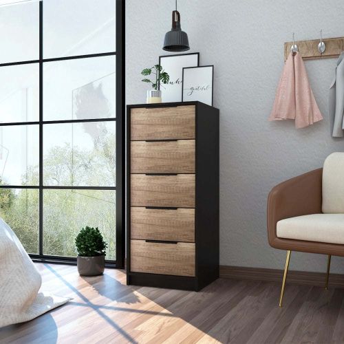 5 Drawers Dresser Maryland, Metal Handle, Black Wengue / Pine Finish